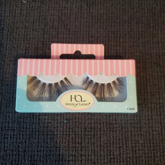 False eyelashes bundle - Picture 4 of 5